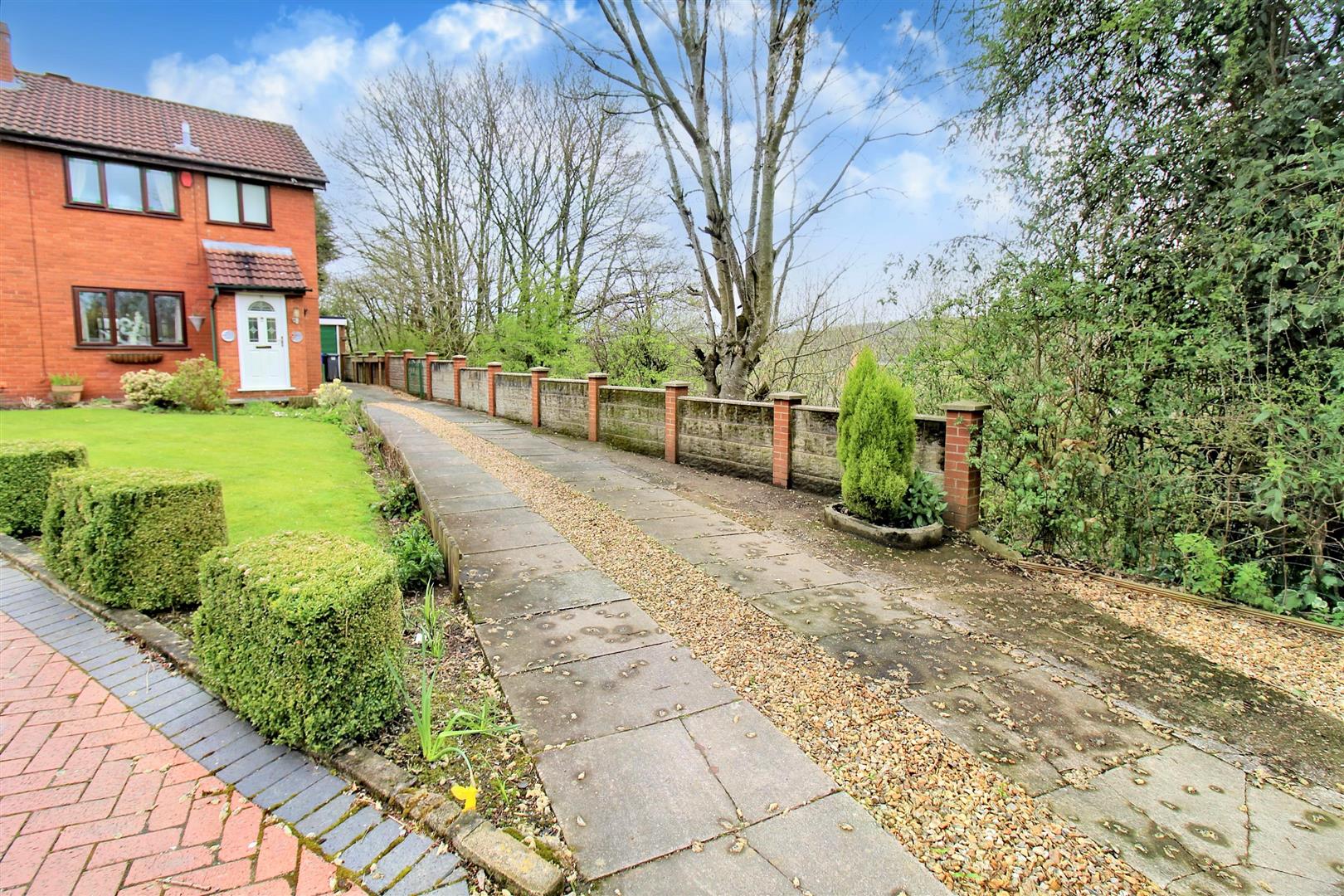 Lightwater Grove, Milton, Stoke-On-Trent